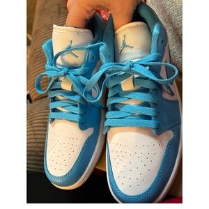 NEW AJ 1 lows with gum bottoms